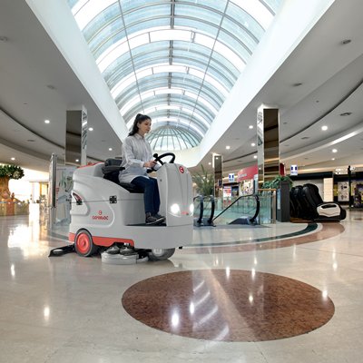 123106582_06