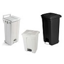 Grandes poubelles avec pédale